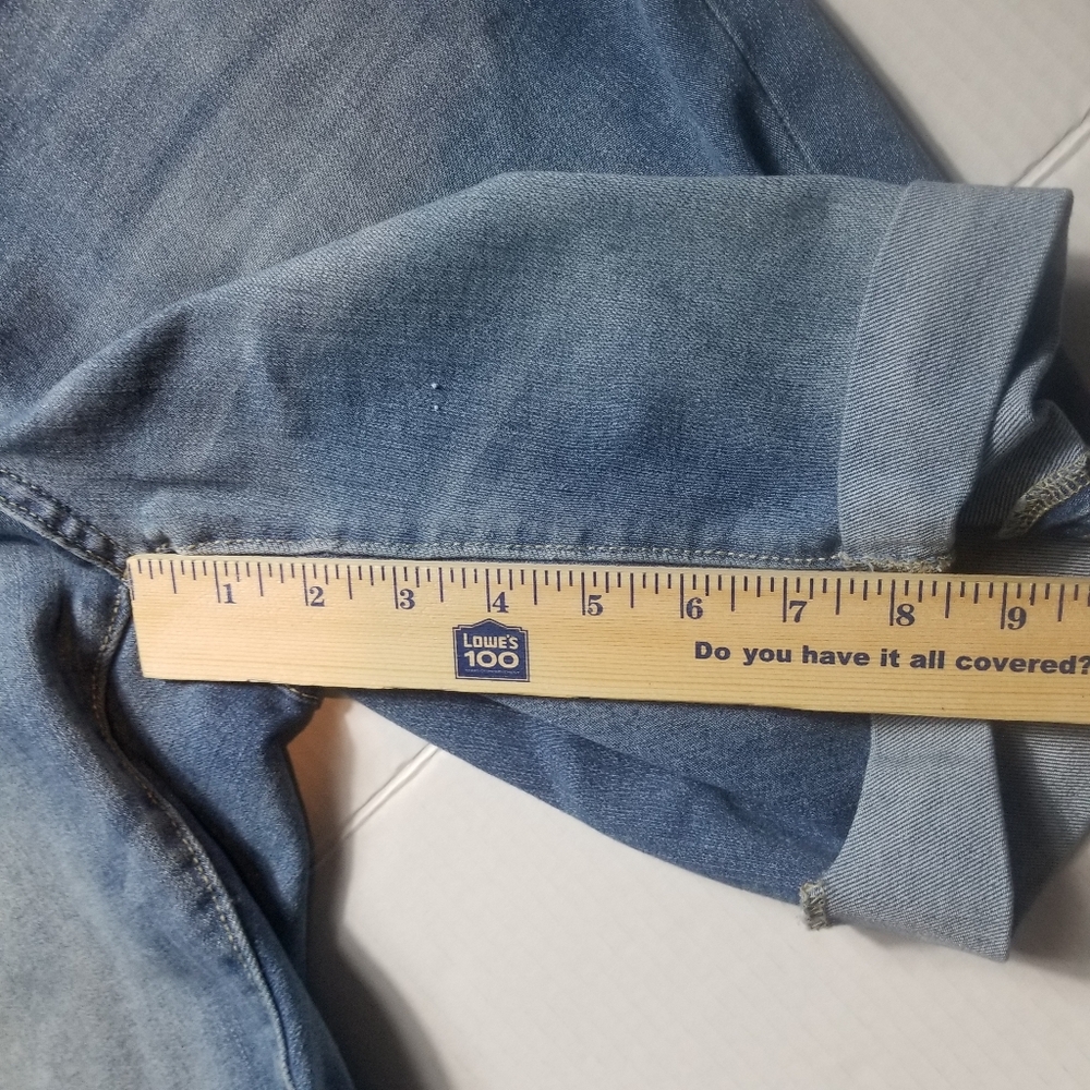 TIME AND TRU WOMEN'S DENIM MID-RISE SHORTS SIZE 14 - Picture 7 of 14